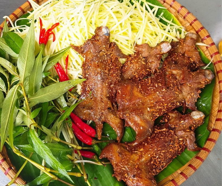 Thịt chuột nấu giềng mẻ.jpg