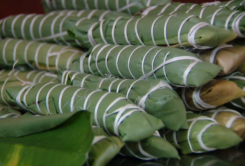 Bánh tẻ Phú Nhi.jpg
