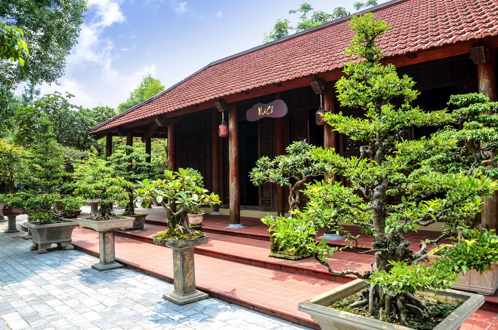 Hoàng Long Resort.jpg