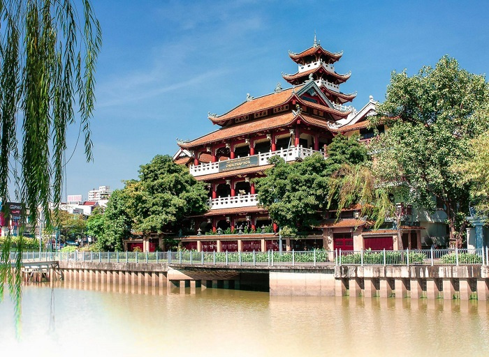 Chùa Pháp hoa.jpg