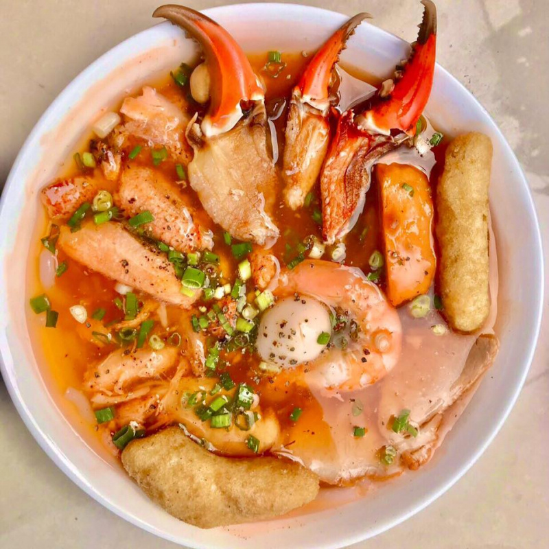 Bánh canh cua cô Diệu.jpg