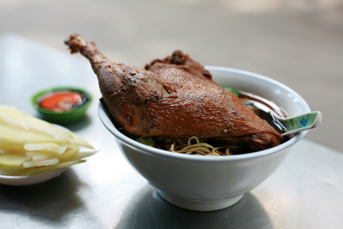 Mì vịt tiềm.jpg