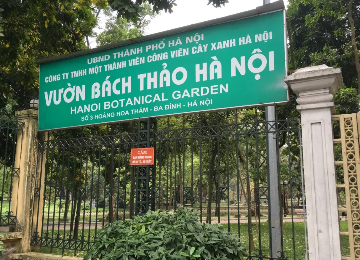 Công viên Bách Thảo Hà Nội.webp