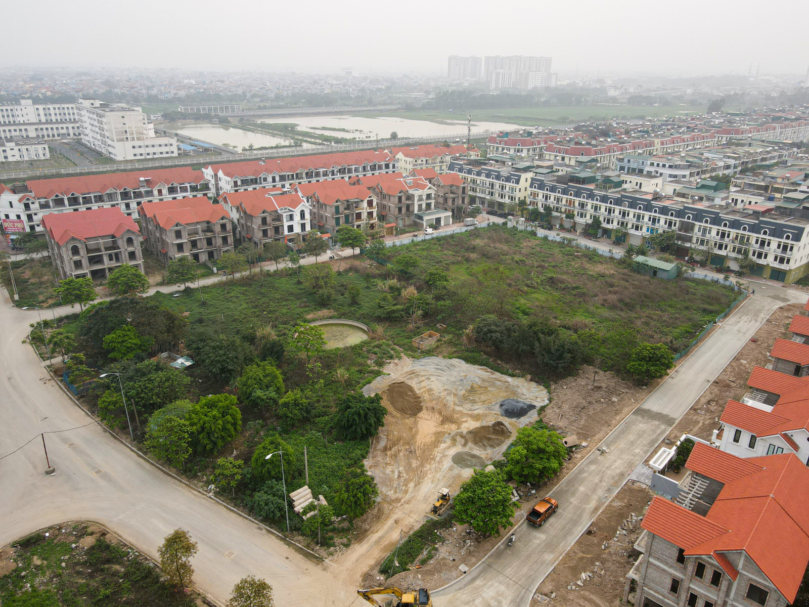 Hình ảnh thực tế công viên cây xanh nội khu của khu đô thị mới Phú Lương