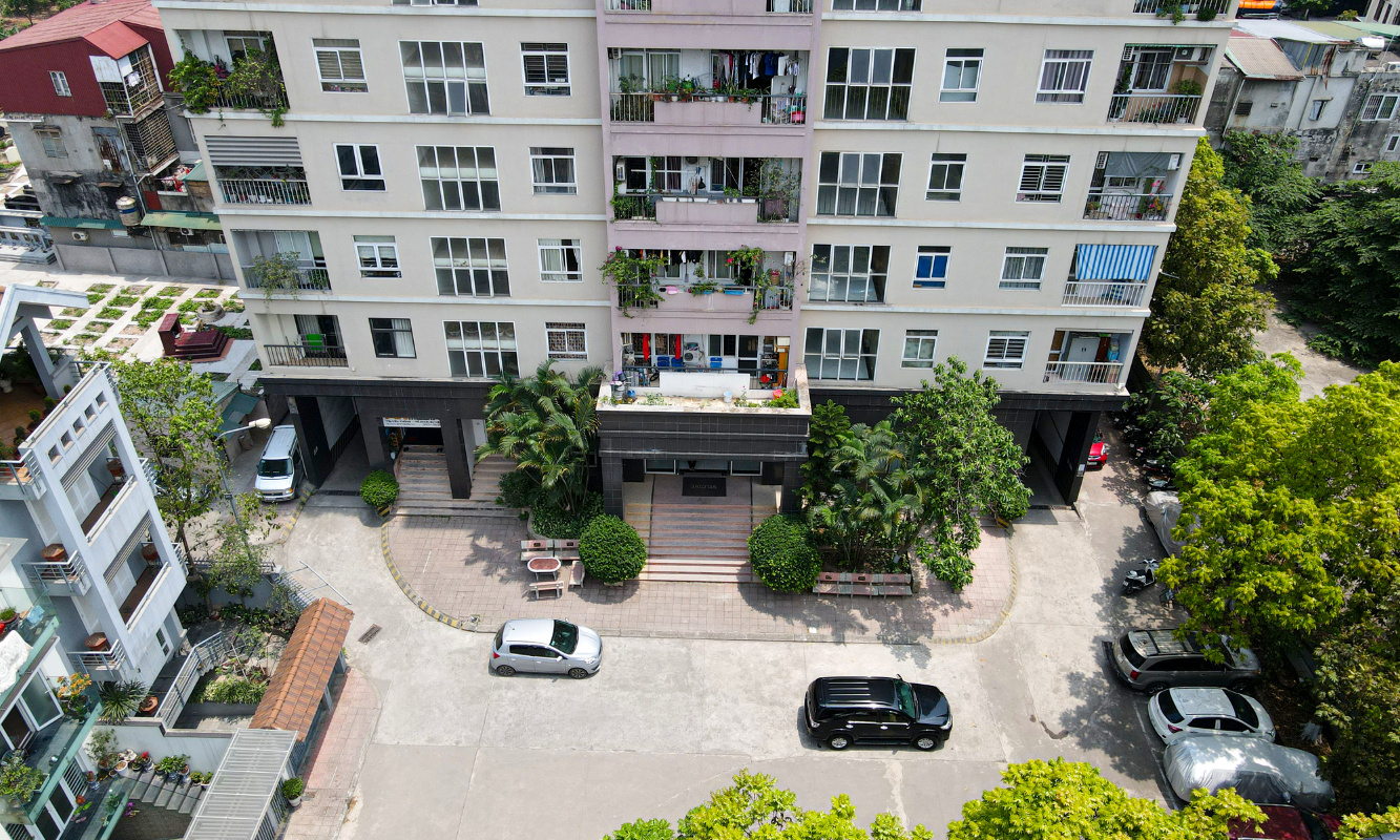 Sảnh lễ tân của Vuaboss liên minh giải trí 1 thế giới An Lạc Hoàng Ngân.png