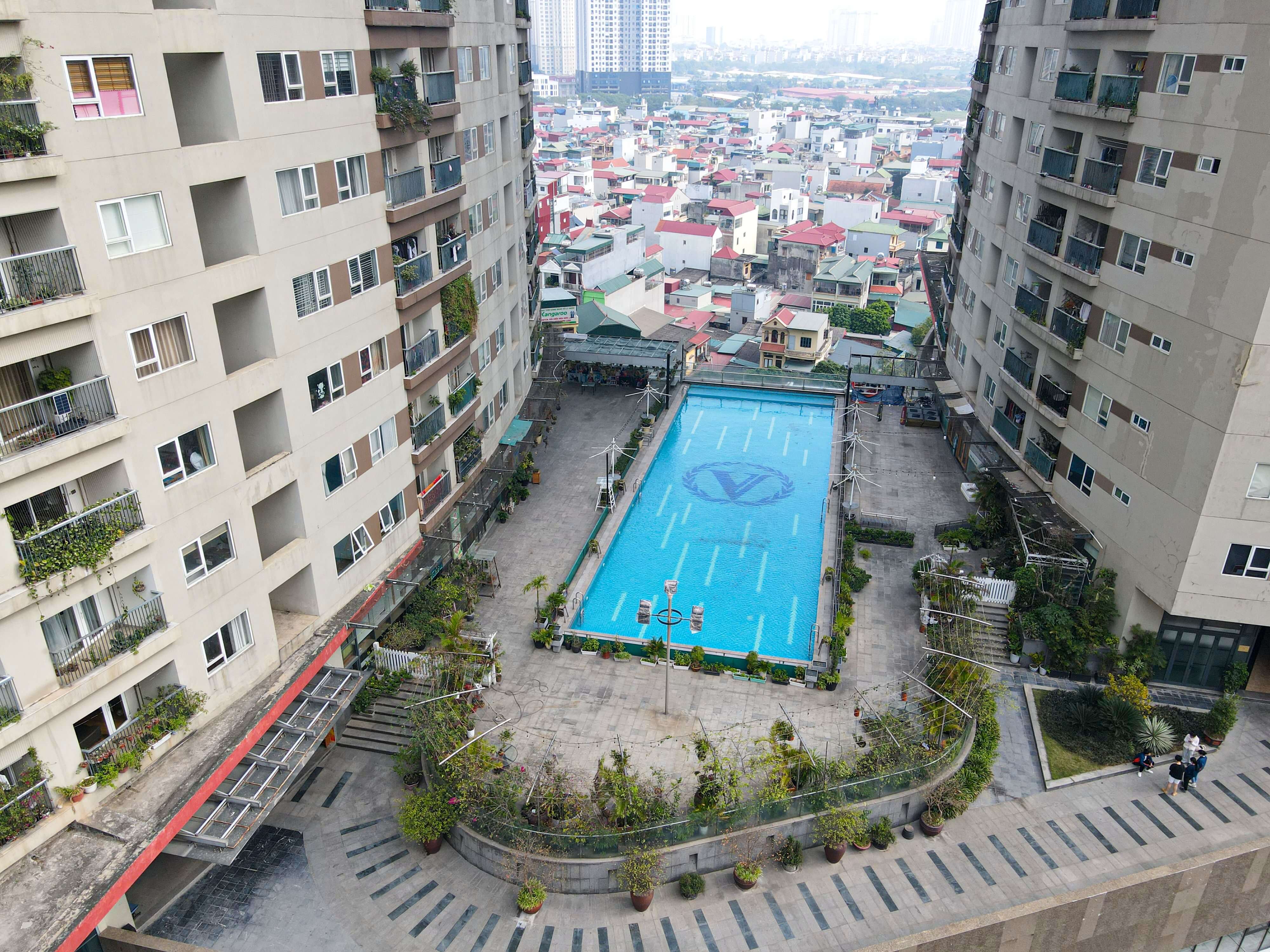 Bể bơi ngoài trời của Vuaboss liên minh giải trí 1 thế giới Đăng nhập Vuaboss Victoria Văn Phú
