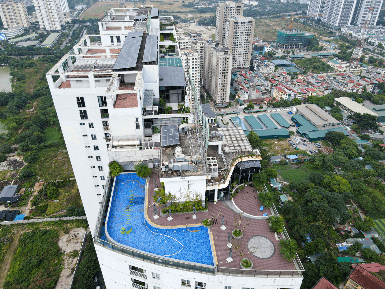 Bể bơi ngoài trời của Đăng nhập Vuaboss Ecolife Capitol.png