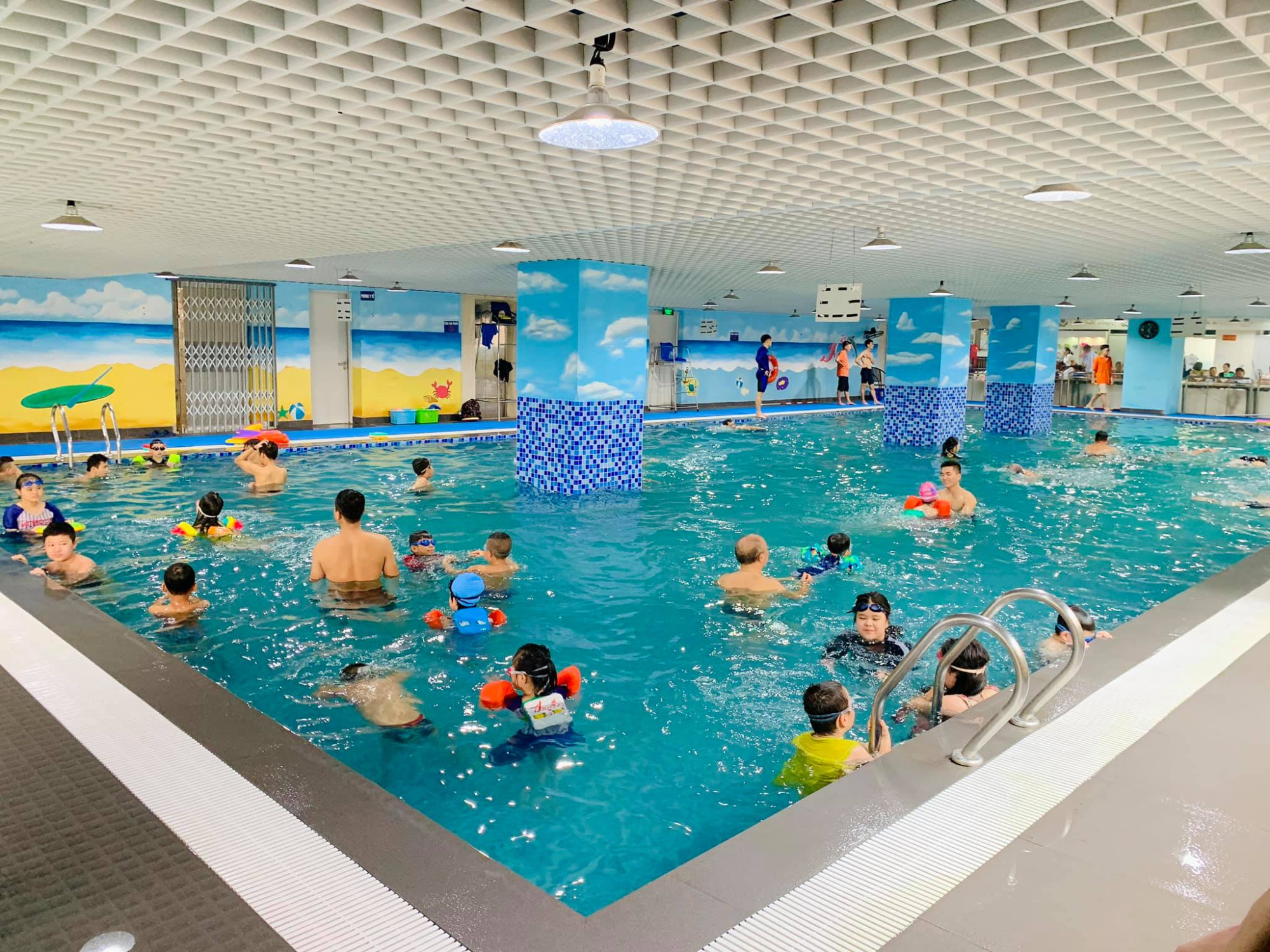 Bể bơi 4 mùa Sapphire Pool của Đăng nhập Vuaboss Trương Định Complex.jpg