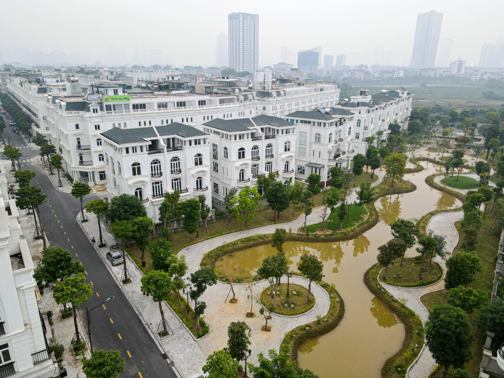 Hồ điều hòa Louis City