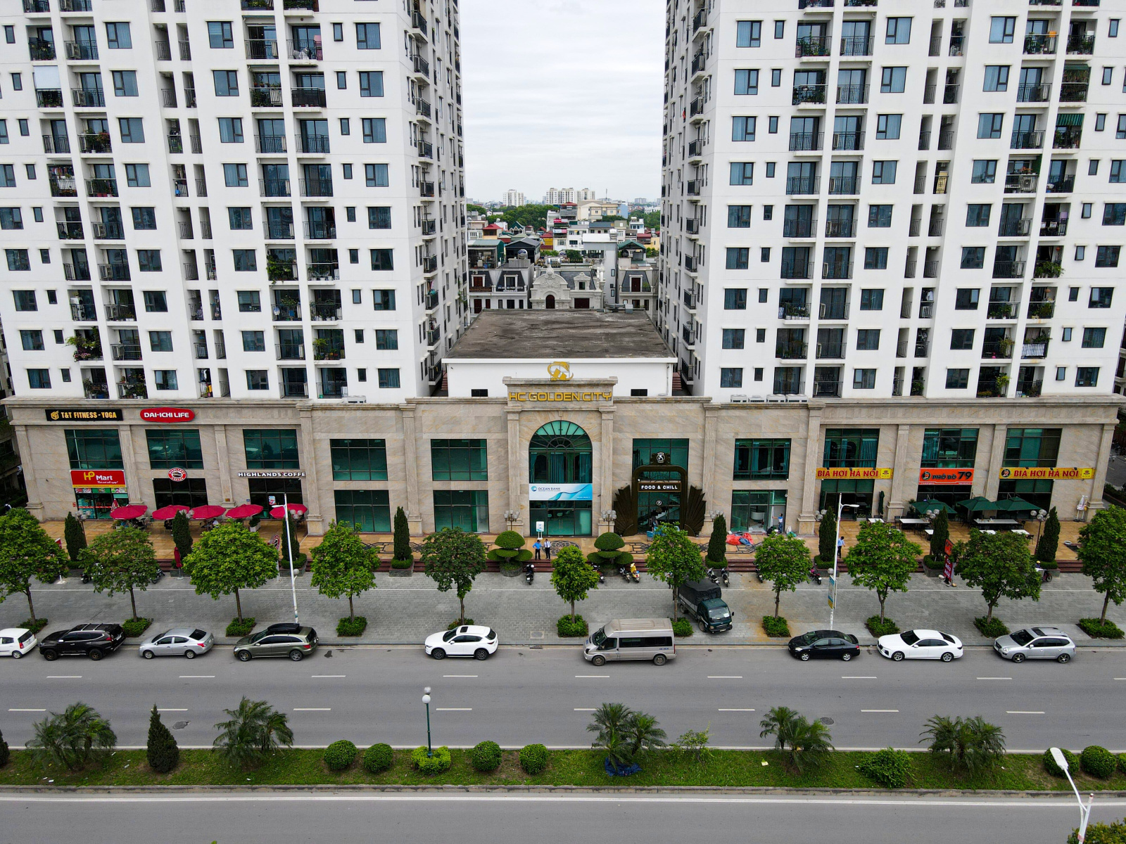 Hình ảnh thực tế trung tâm thương mại HC Golden City