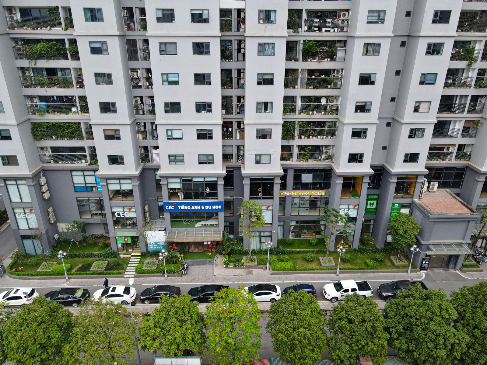 Hình ảnh thực tế khu thương mại Amber Riverside