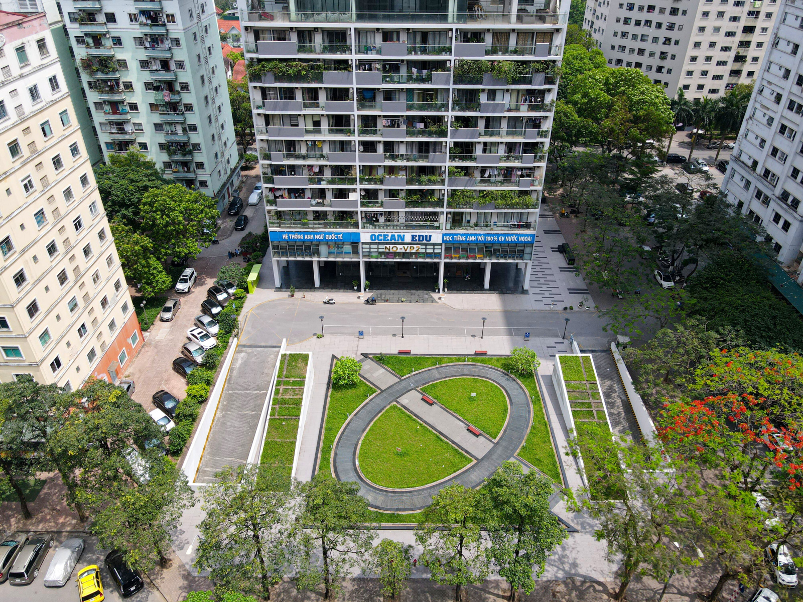 Hình ảnh thực tế vườn nội khu Green Life Tower