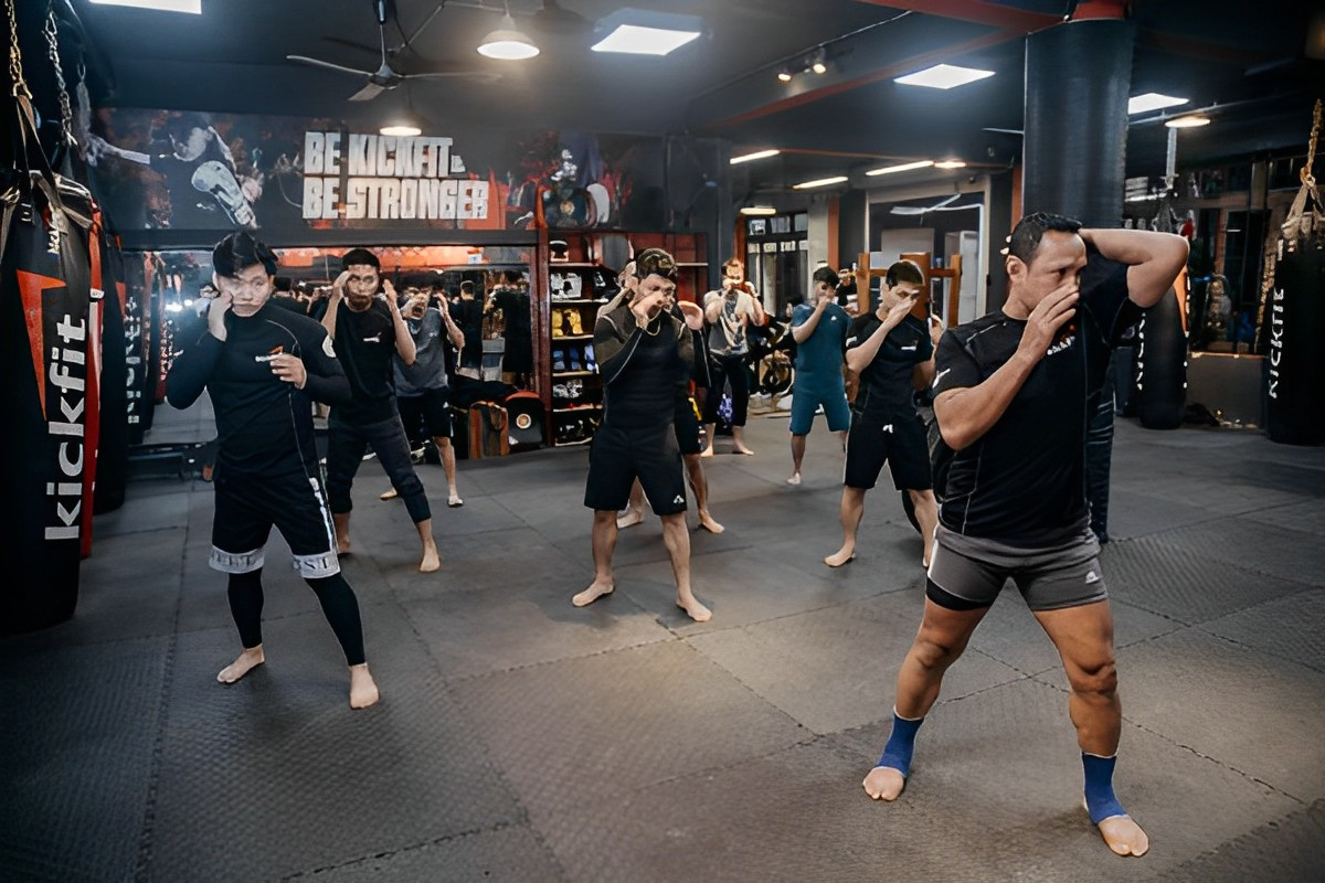 Hình ảnh thực tế Kickfit Sports Golden Land