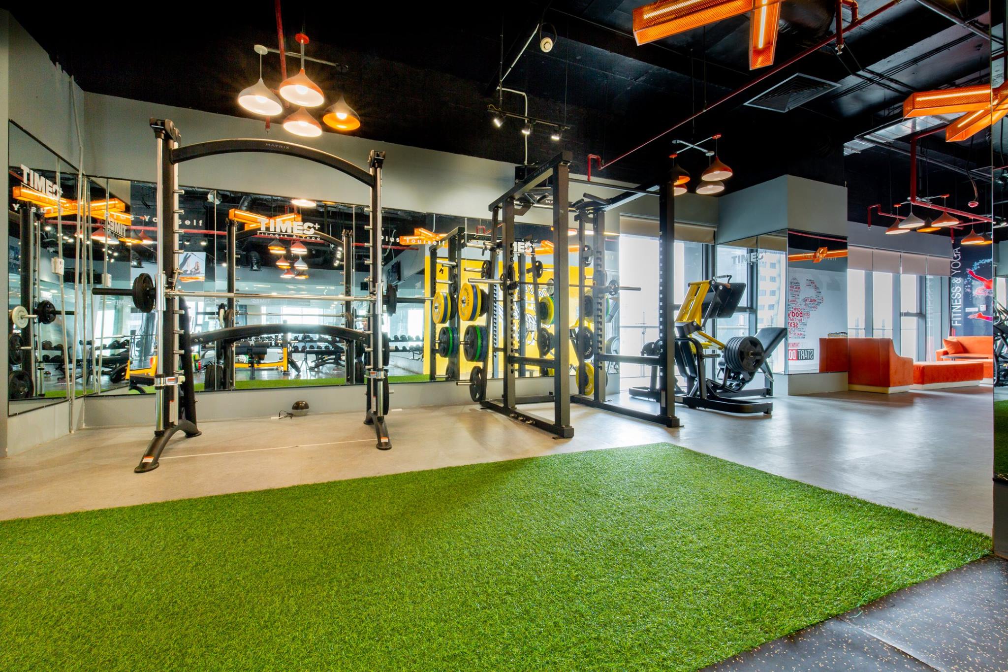 Phòng tập Fitness & Yoga của Vuaboss liên minh giải trí 1 thế giới Discovery Complex