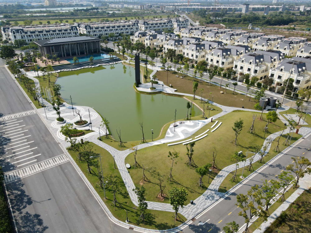 Hồ điều hòa khu đô thị An Lạc Green Symphony