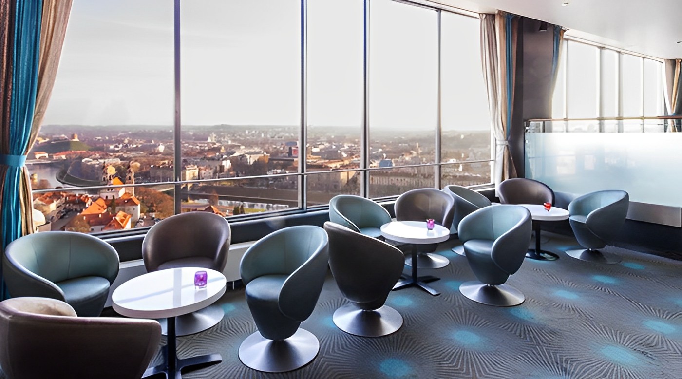 Phối cảnh skybar tại Samsora Premier